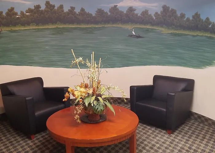 Days Inn & Suites By Wyndham Clermont